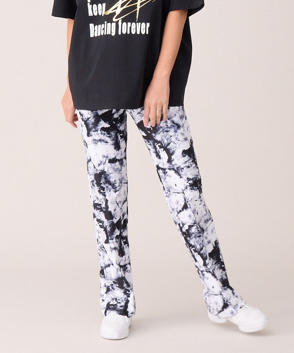 Chacott モノクロプリントブーツカットパンツ 