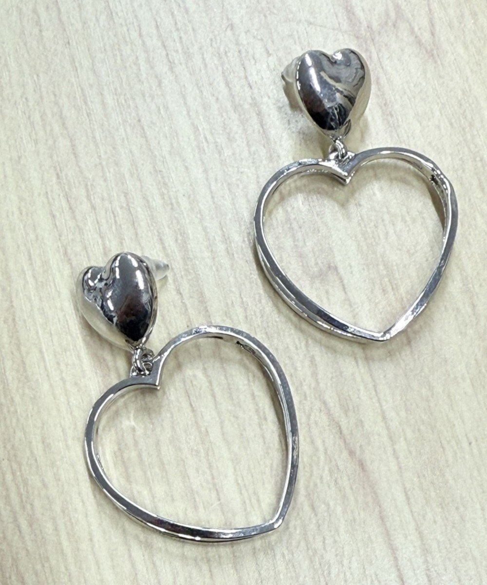 WEGO LBIGモチーフピアス 