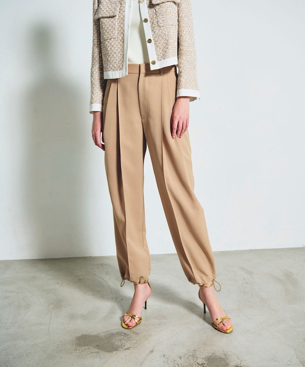 GRACE CONTINENTAL ストレッチスラブタックパンツ 