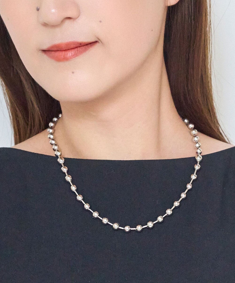 Phoebe マルチwayメタルボール×パールネックレス 