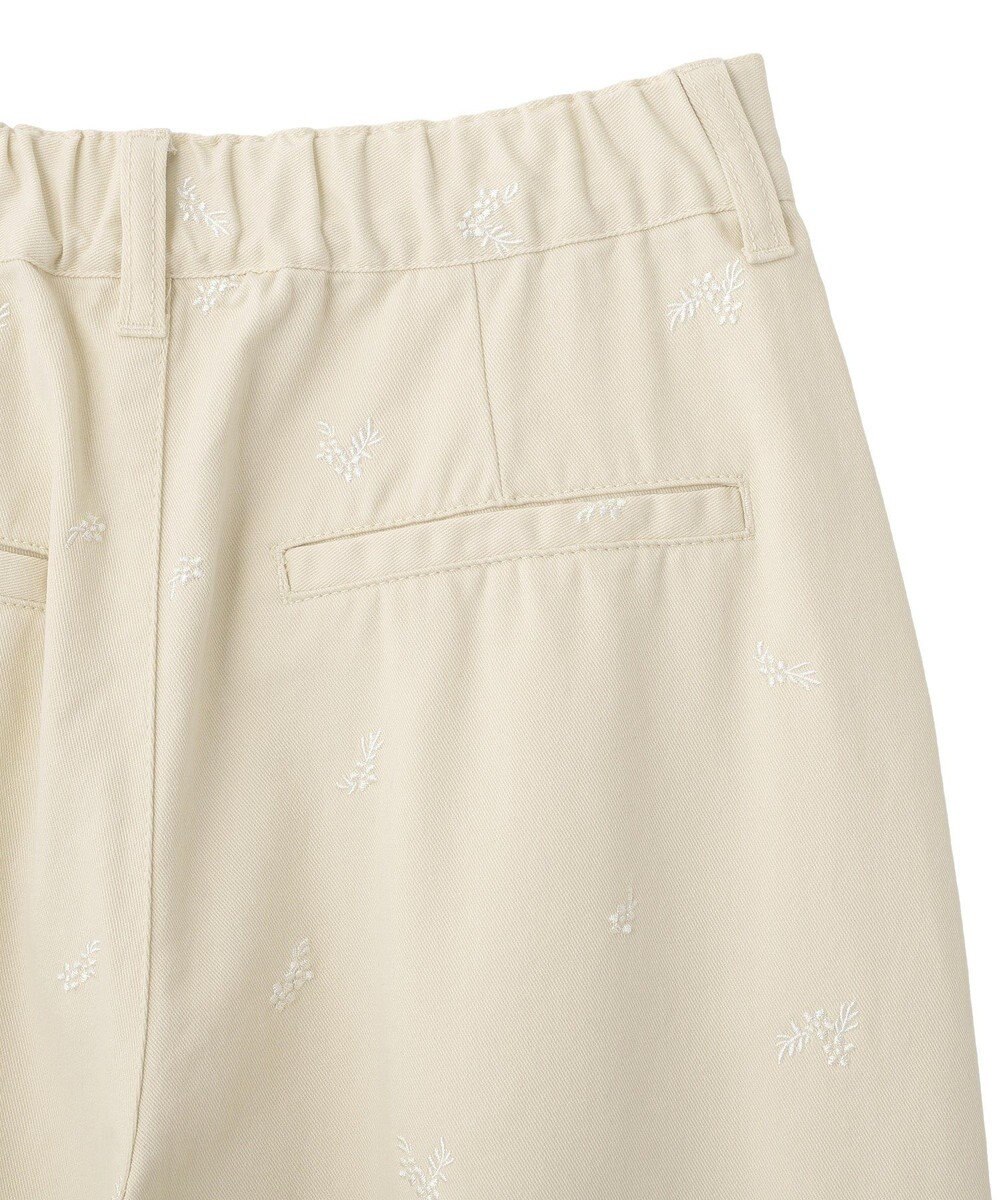 earth music&ecology 【綿100】フラワー刺繍ツイルカーブパンツ 