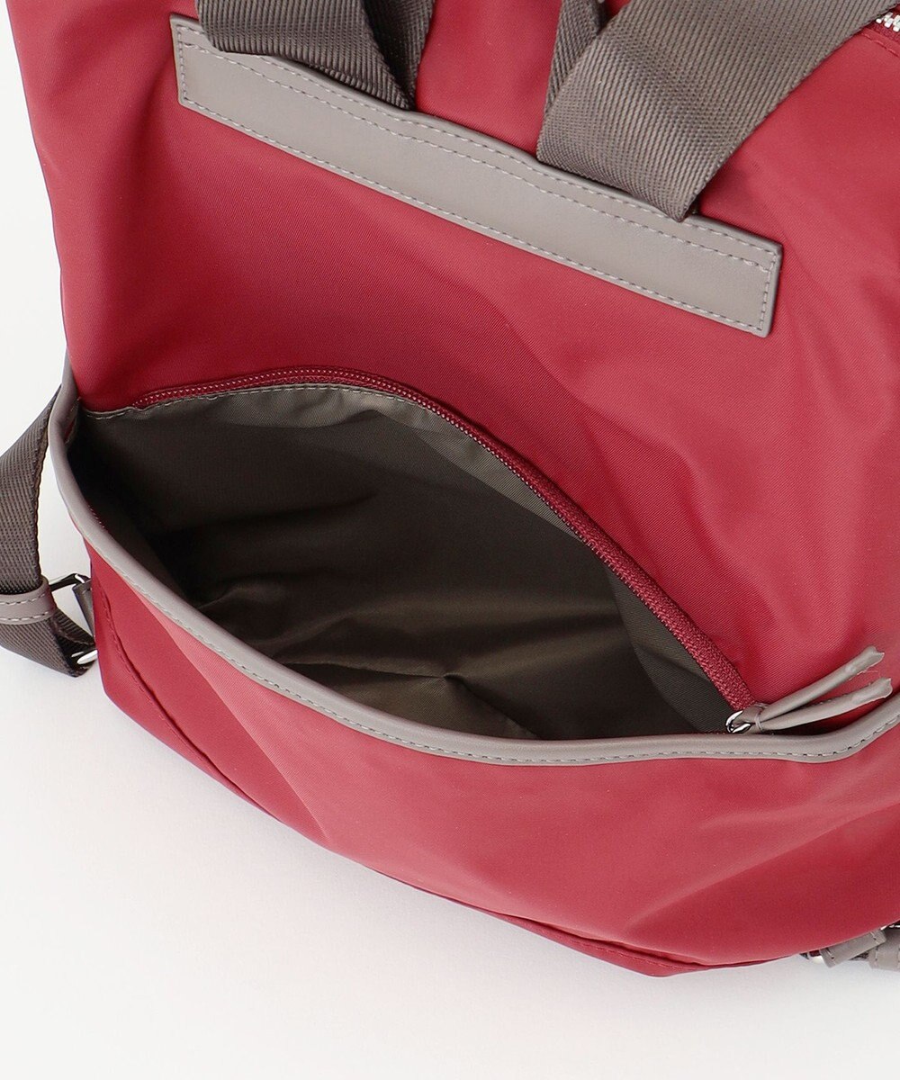 Y'SACCS ナイロン×リサイクルレザー　コンビマルチリュック 