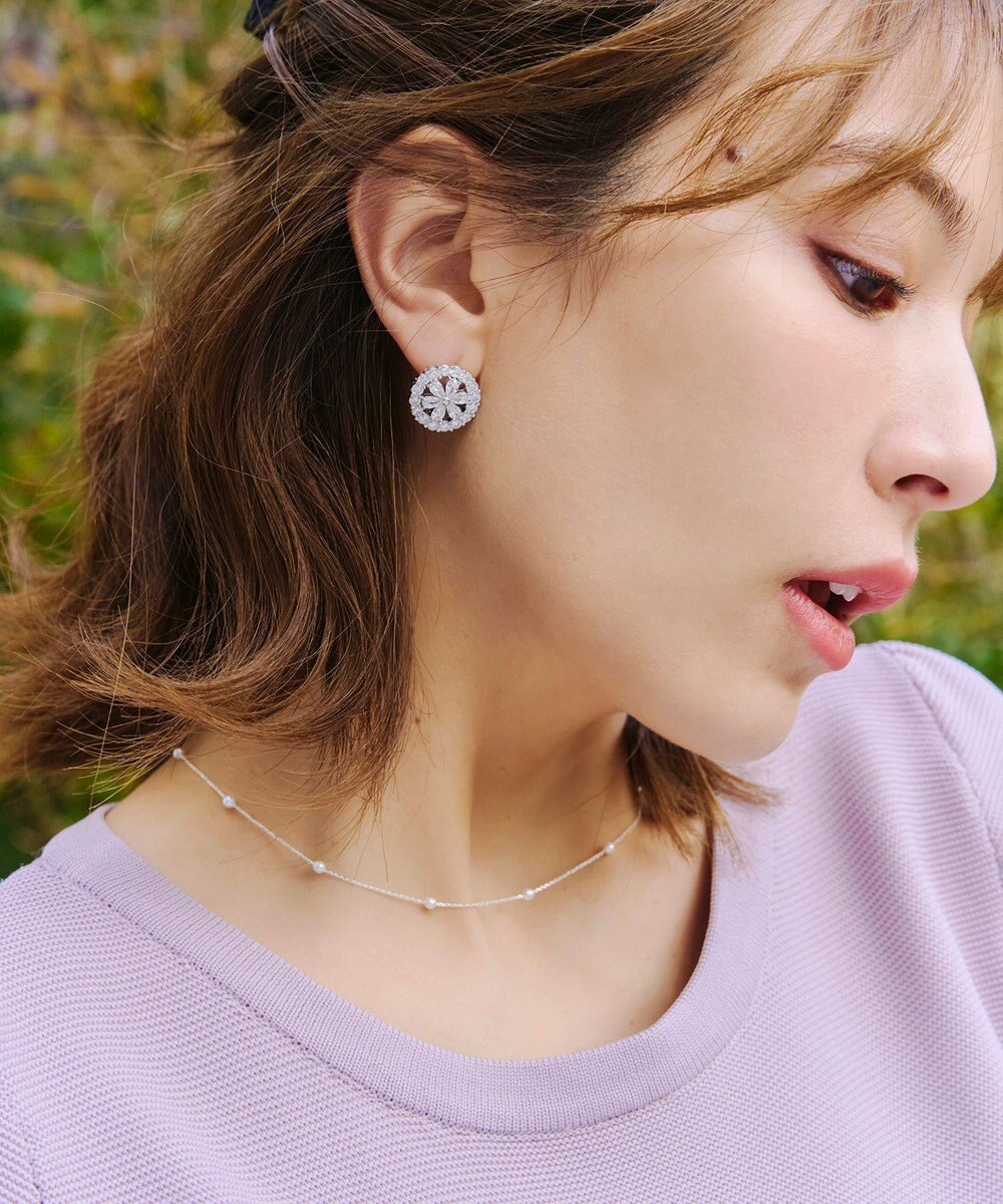 Tiaclasse リッチフラワーサークルピアス 