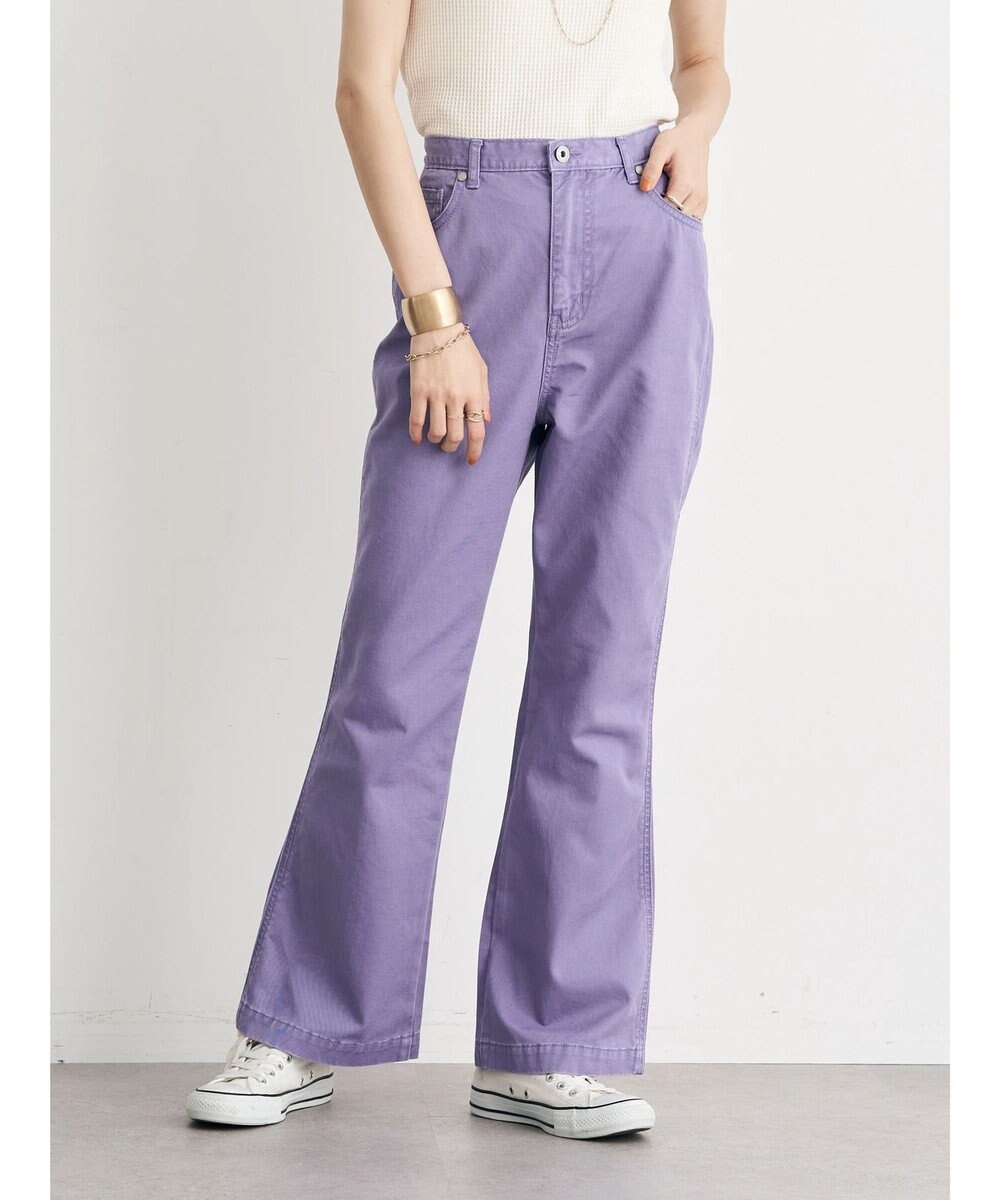 earth music&ecology カラーフレアパンツ 