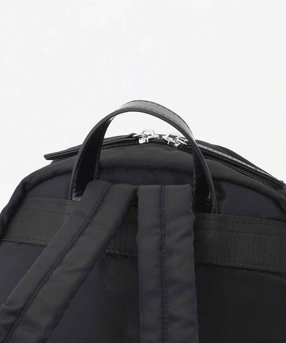 LA BAGAGERIE エナメルアクセントリュックサック 