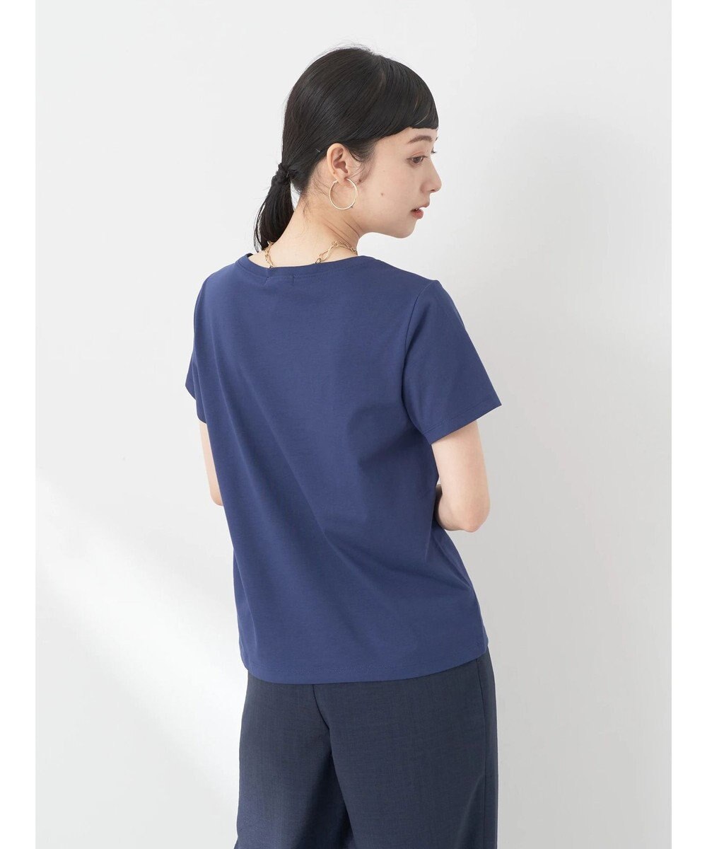 earth music&ecology ＶネックＴシャツ（汗じみ防止） 