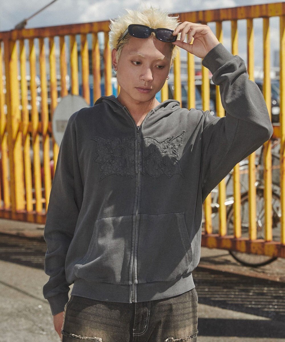 WEGO 【ユニセックス着用ITEM】ピグメントダメージアップリケZIPパーカー 