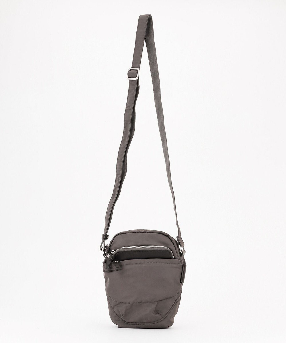 Y'SACCS ポリエステルツイル ポシェット 