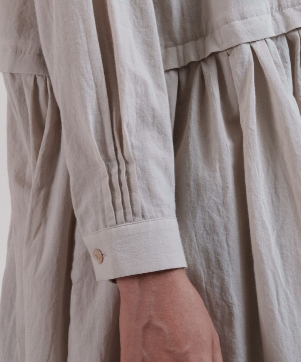 muuc 花刺繍モチーフのコットンローンワンピース 