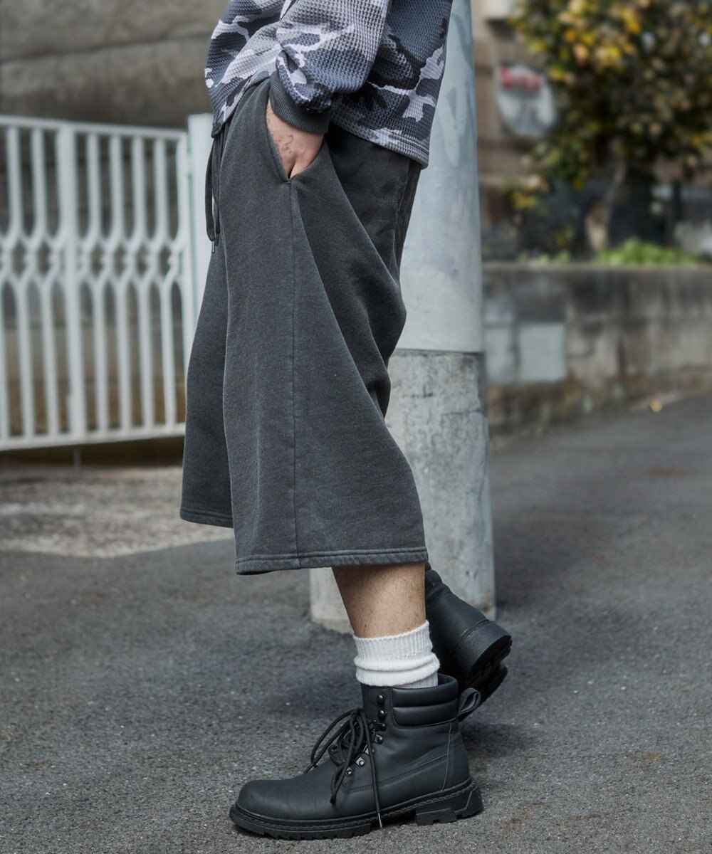 WEGO 【ユニセックス着用ITEM】ピグメントグラフィックショーツ 