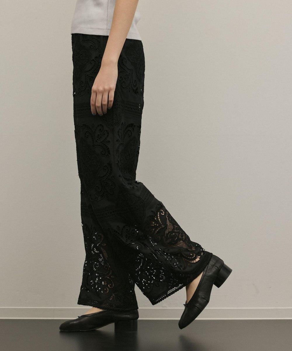 GRACE CONTINENTAL パネル刺繍パンツ 