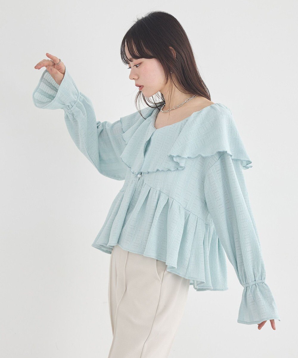 earth music&ecology 【予約】ラッフルカラーカットブラウス 