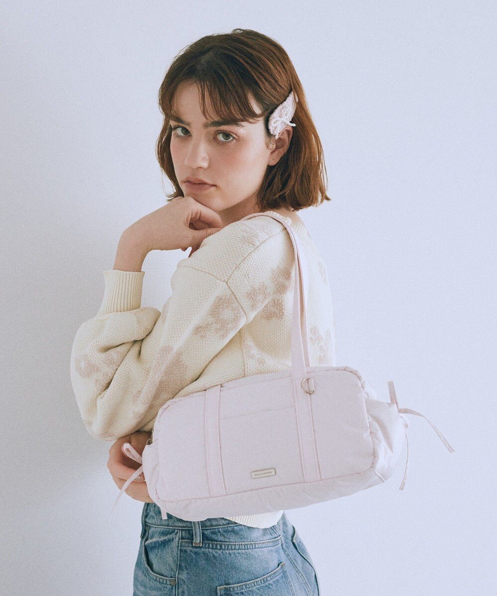 Maison de FLEUR サイドリボンパファーボストンバッグ 