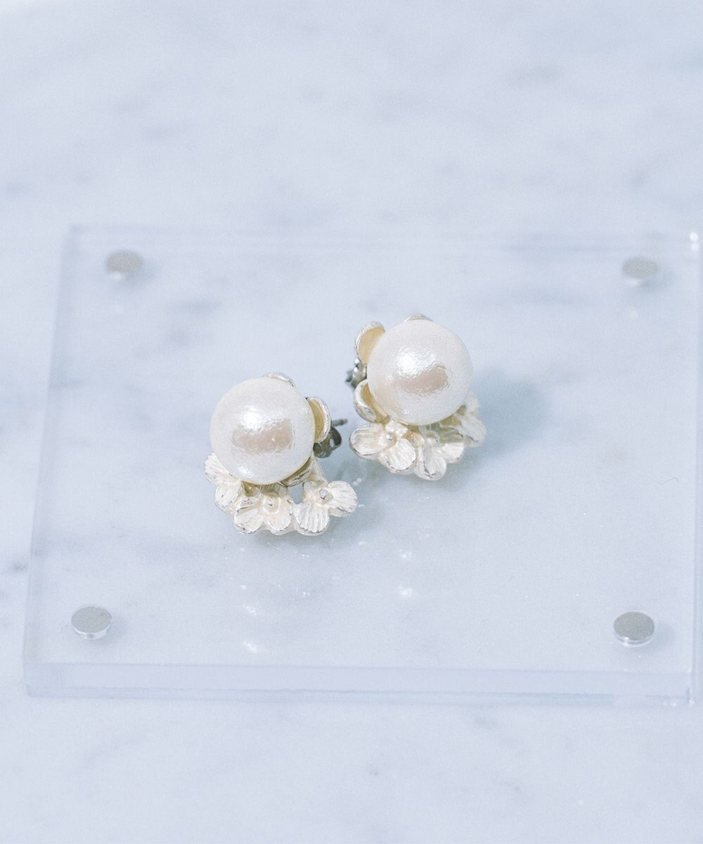 Pisceans 2wayフローラル&コットンパールピアス 