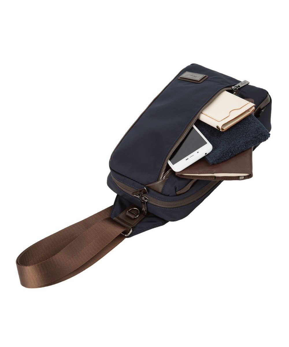 ACE BAGS & LUGGAGE Arcapel バネオ ボディバッグ 68831 アルカペル 