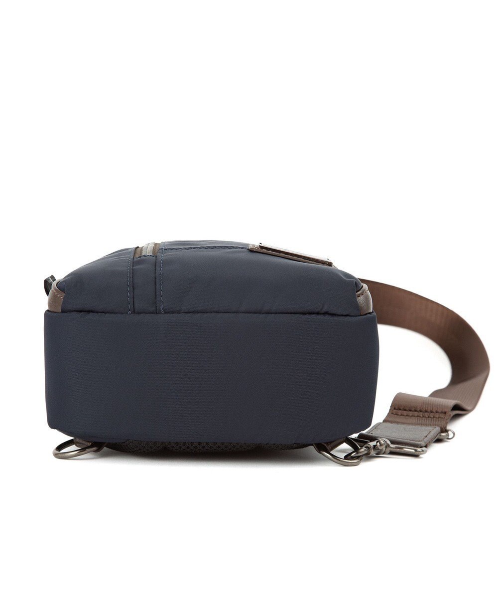 ACE BAGS & LUGGAGE Arcapel バネオ ボディバッグ 68831 アルカペル 