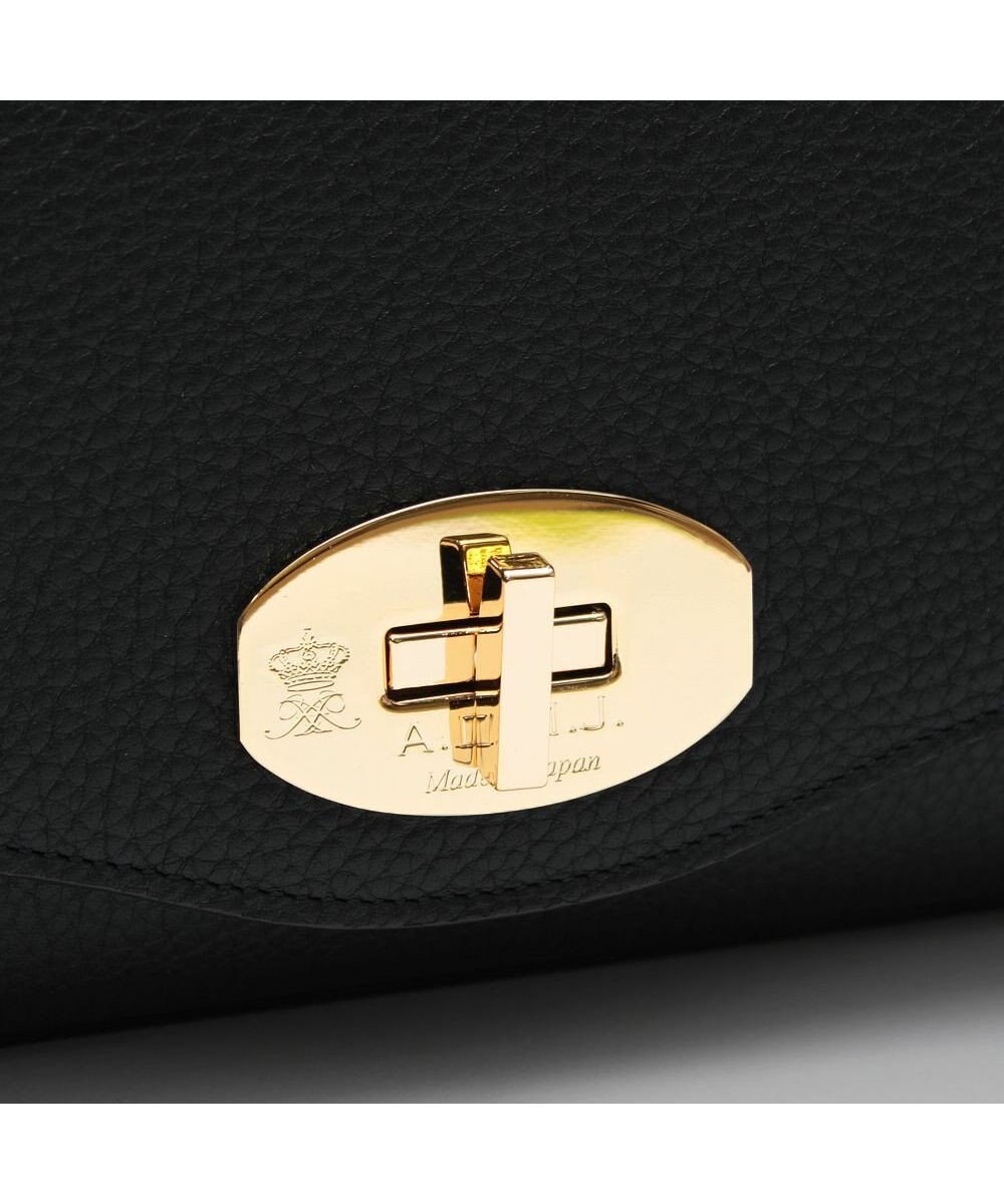 A.D.M.J. 【牛革】チェルボクラッチショルダー 