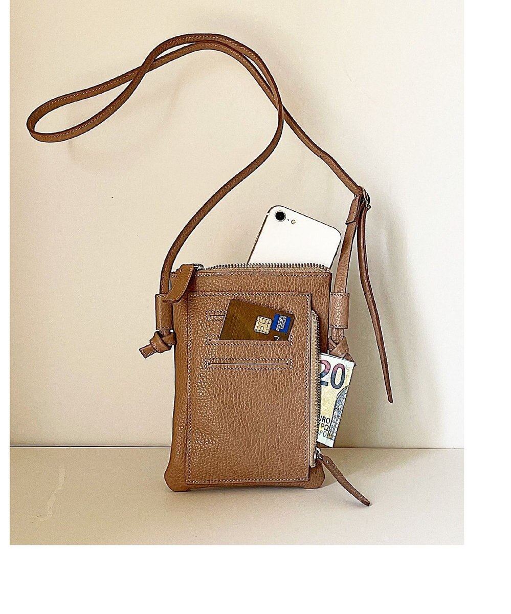 Hekhèr Le Style de Vie 新色追加【日本製】シュリンクレザー スマートフォンポシェット 