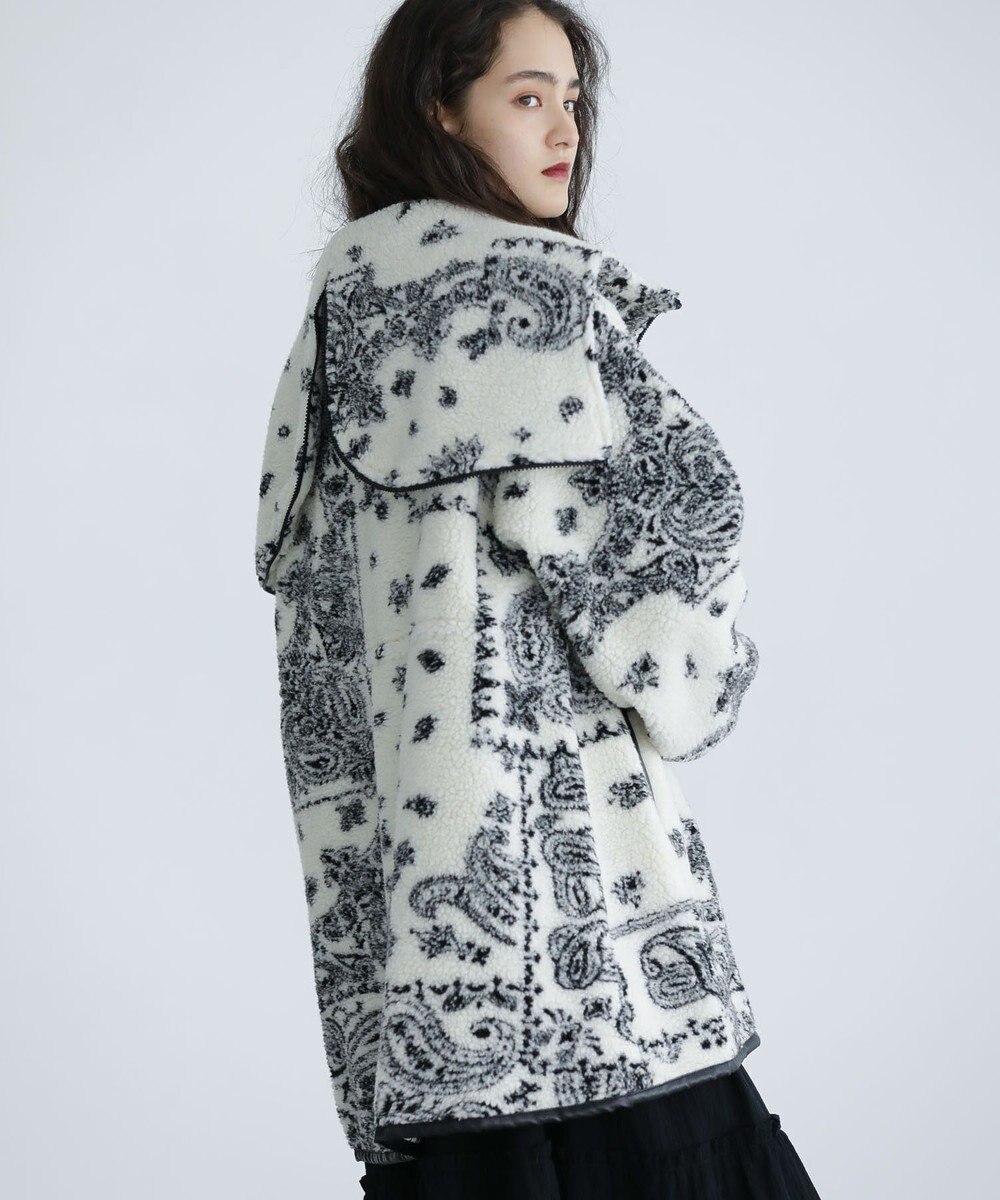 Green Parks ■ＥＳＣＡＲ　ペイズリーボアフードコート 