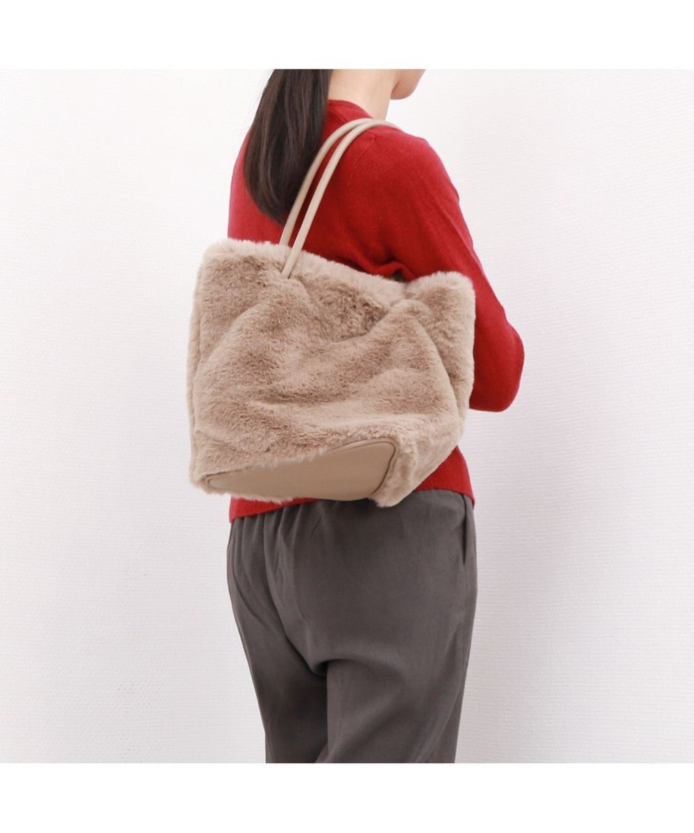 UNBILLION カシュカシュ cachecache / フェイクラビットハトメトートバッグ 