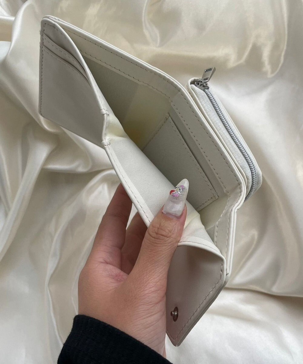 WEGO メタルリボンレターフラップウォレット 