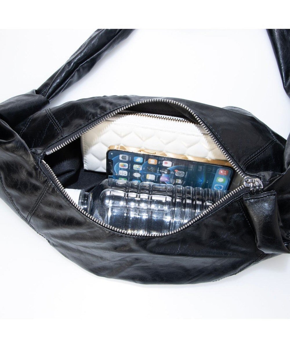 UNBILLION カシュカシュ cachecache / ムーン型ボディバッグ 