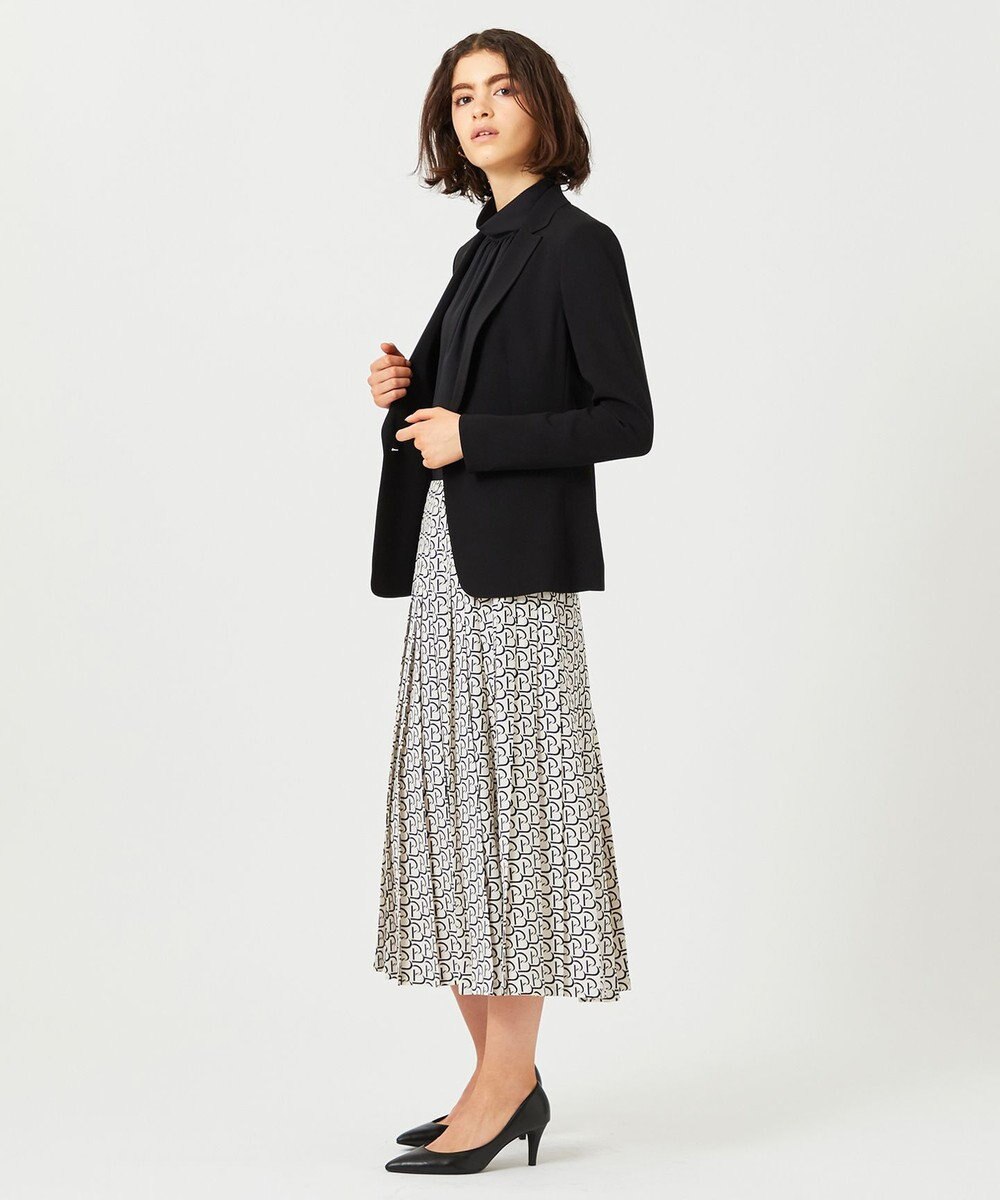 BEIGE， MONT THABOR / ロゴスカート 