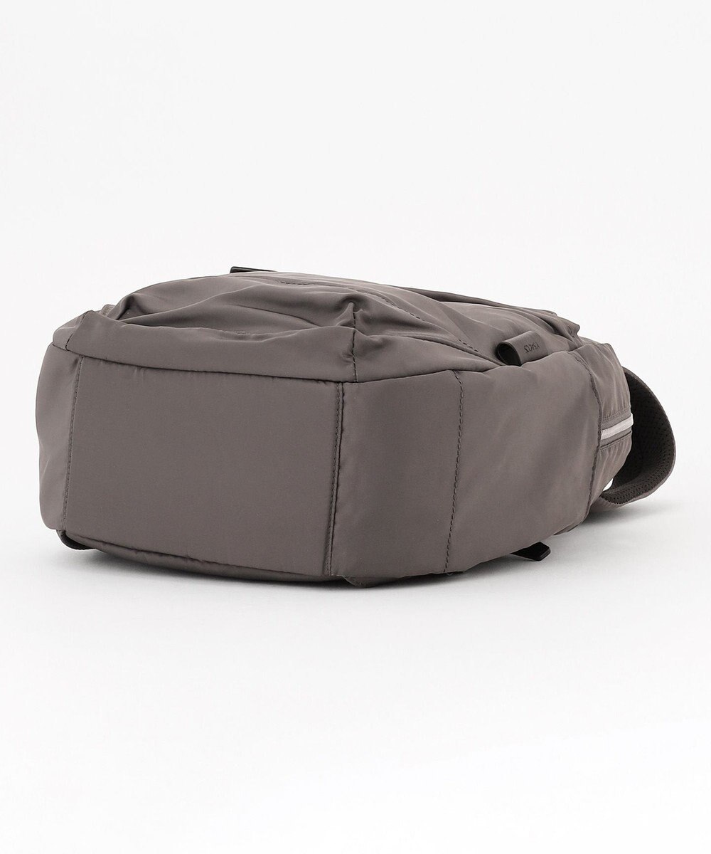 Y'SACCS ポリエステルツイル リュックサック 