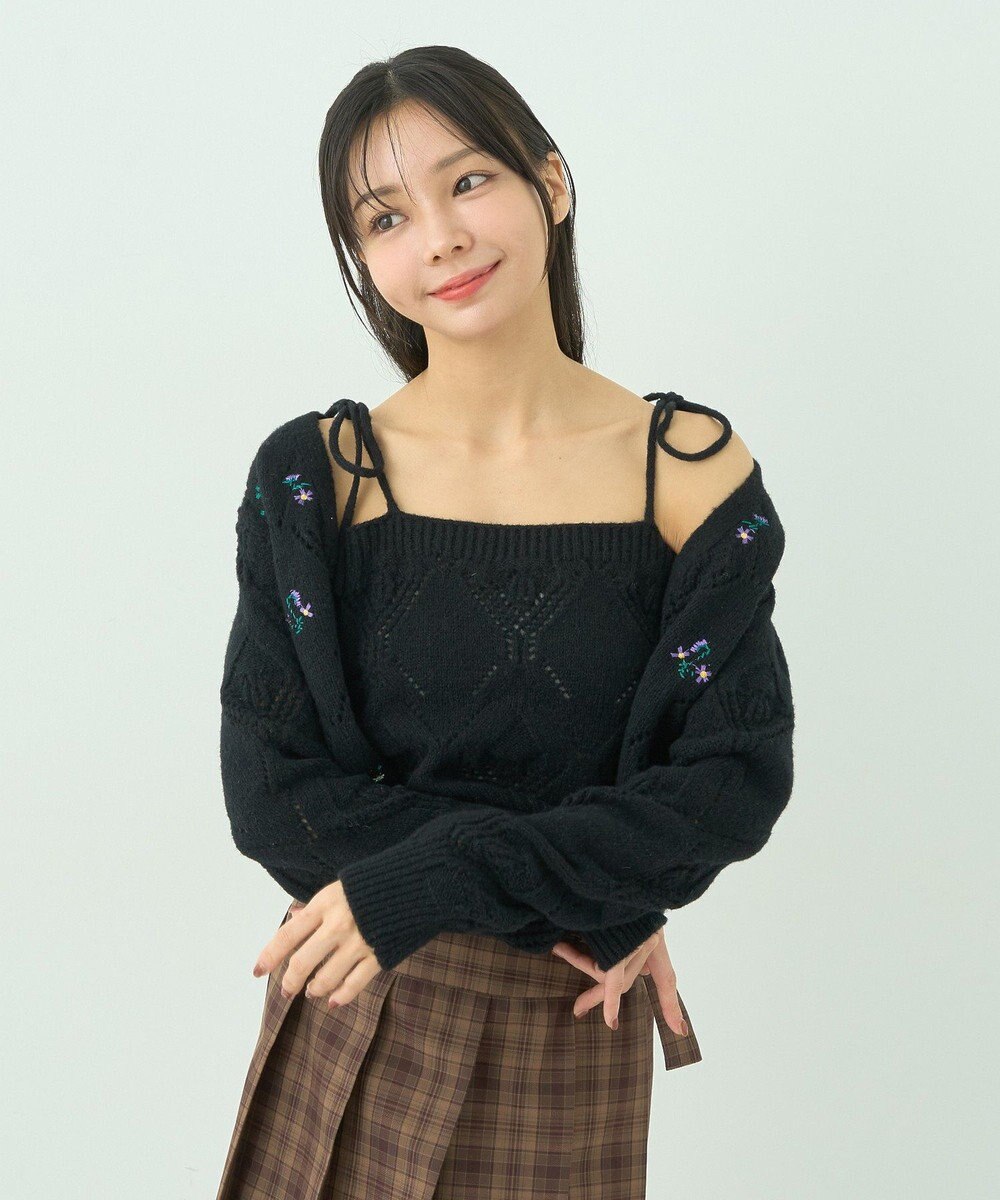 earth music&ecology ＳＥＴ２点刺繍ビスチェ＋カーディガン 