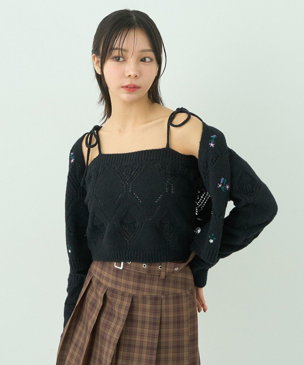 earth music&ecology ＳＥＴ２点刺繍ビスチェ＋カーディガン 