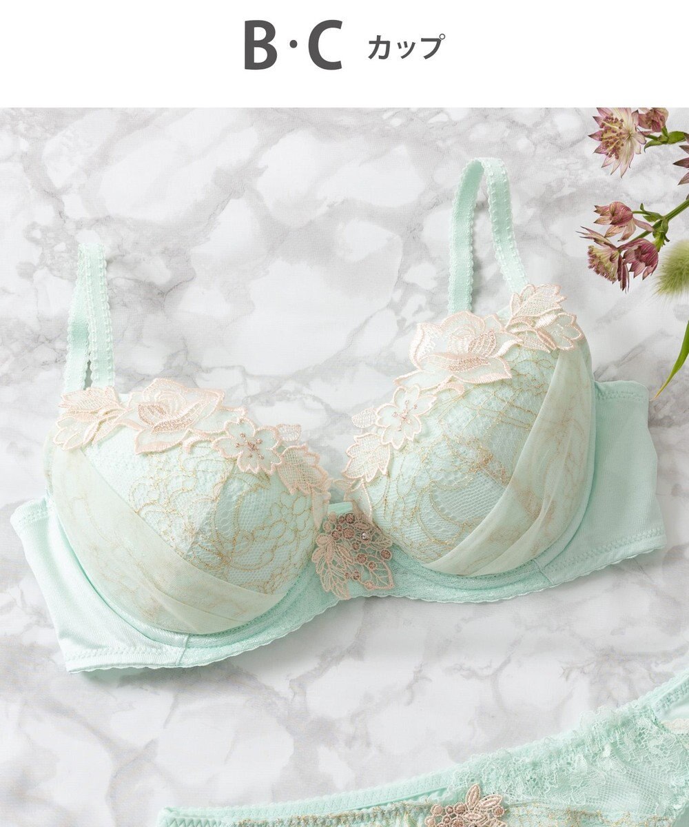 Wing Wing Lesiage　【2720シリーズ】ブラジャー　シアー感のあるラグジュアリーなデザイン　ウイング／ワコール　PB2720 