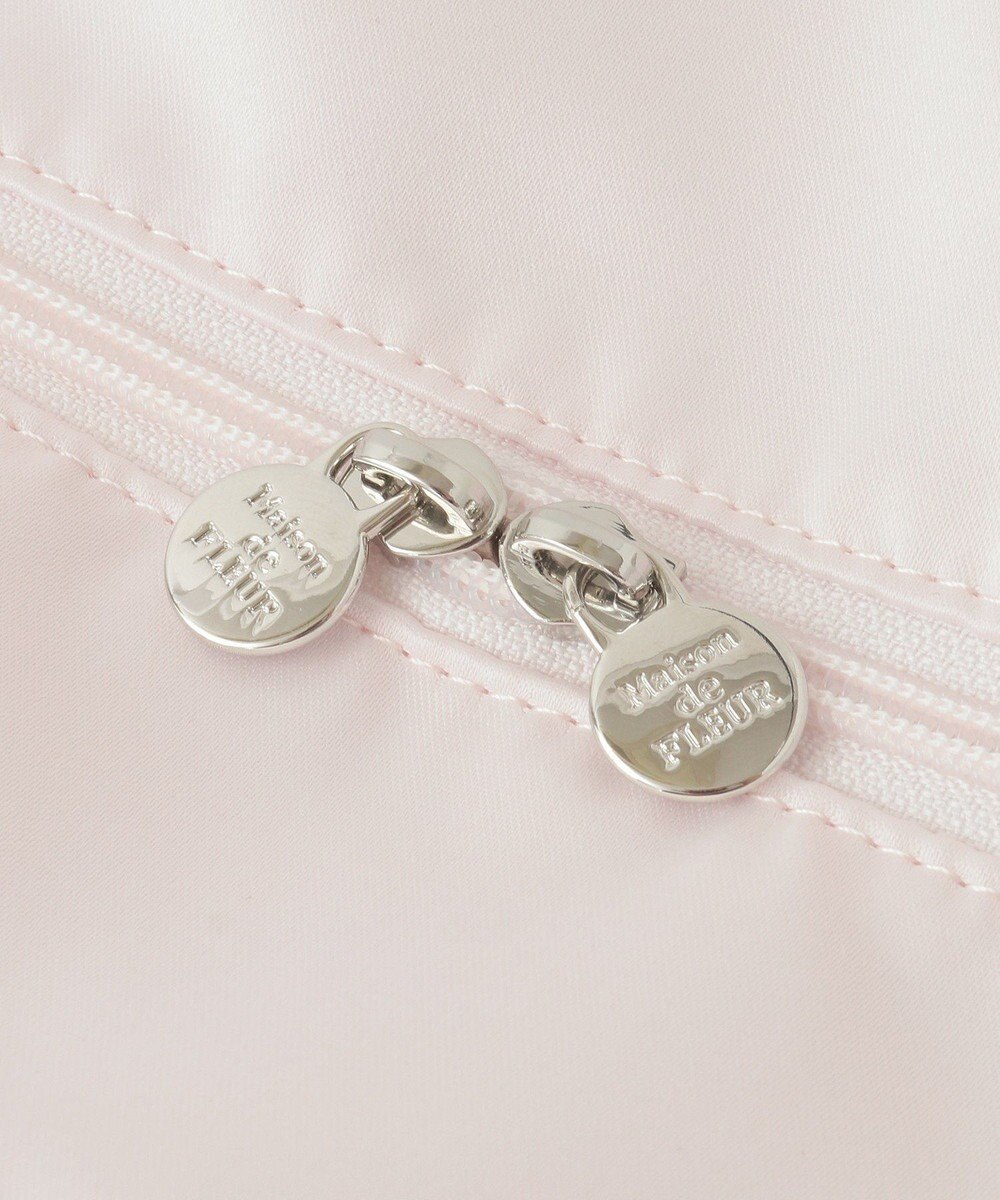 Maison de FLEUR サテンキャリーオンバッグ 