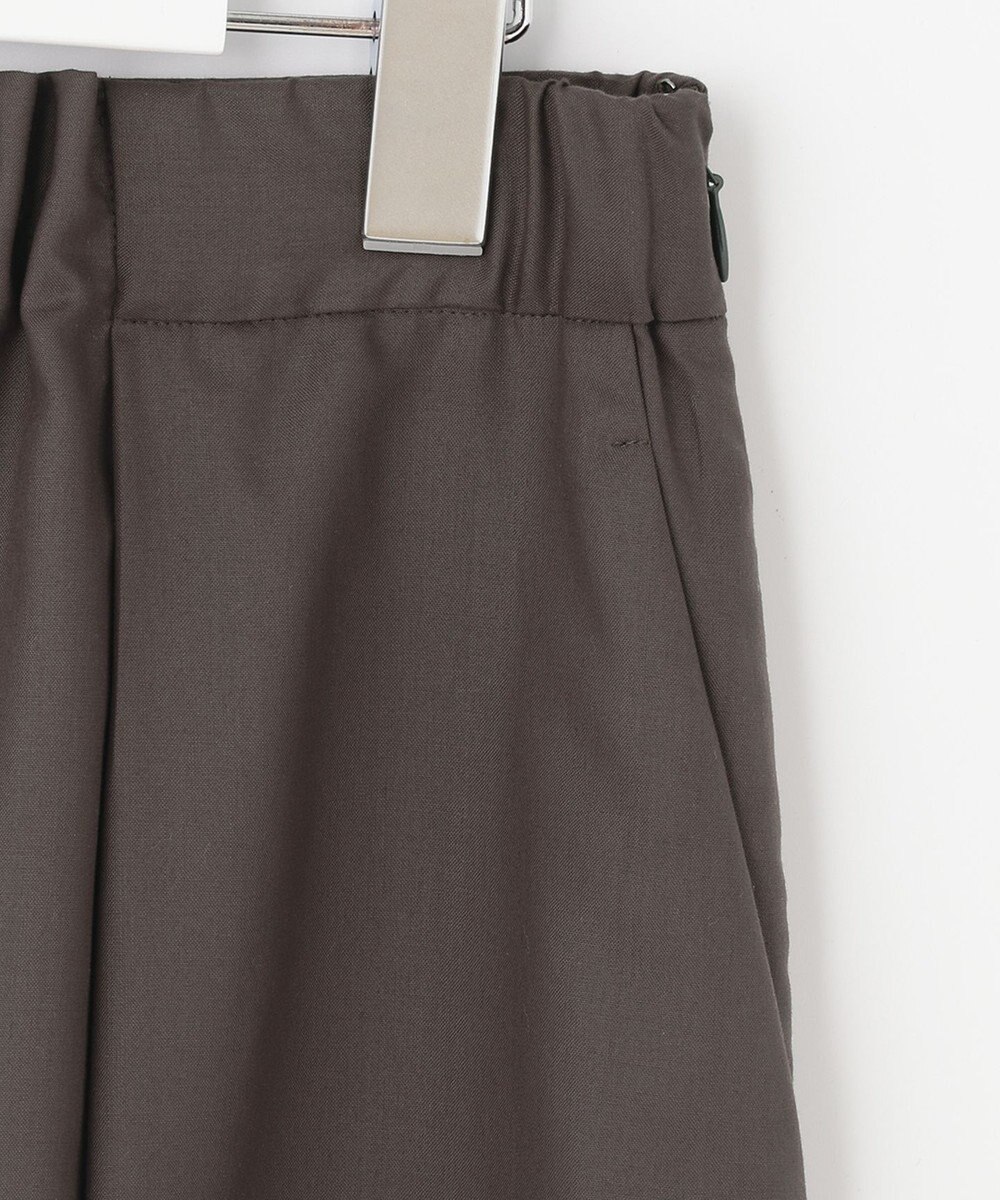 自由区 【抗菌/サスティナブル/セット着用可】EASY SET UP フレアスカート 