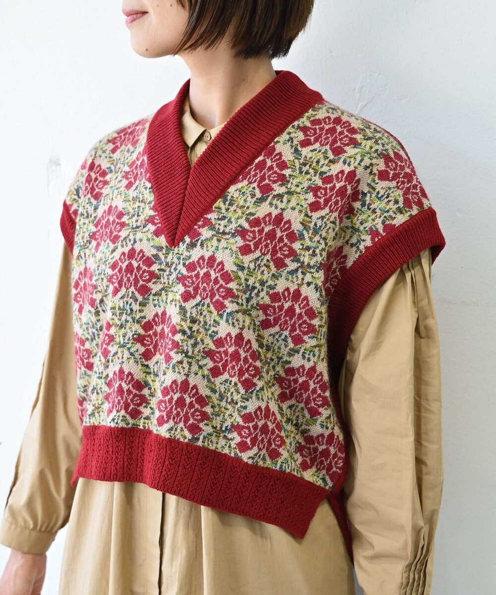 muuc 〈うっとり柔らか上質な極細繊維〉〈前身頃は希少なモヘアとシルク×後ろ身頃はウール100%〉フラワージャカード ベスト 