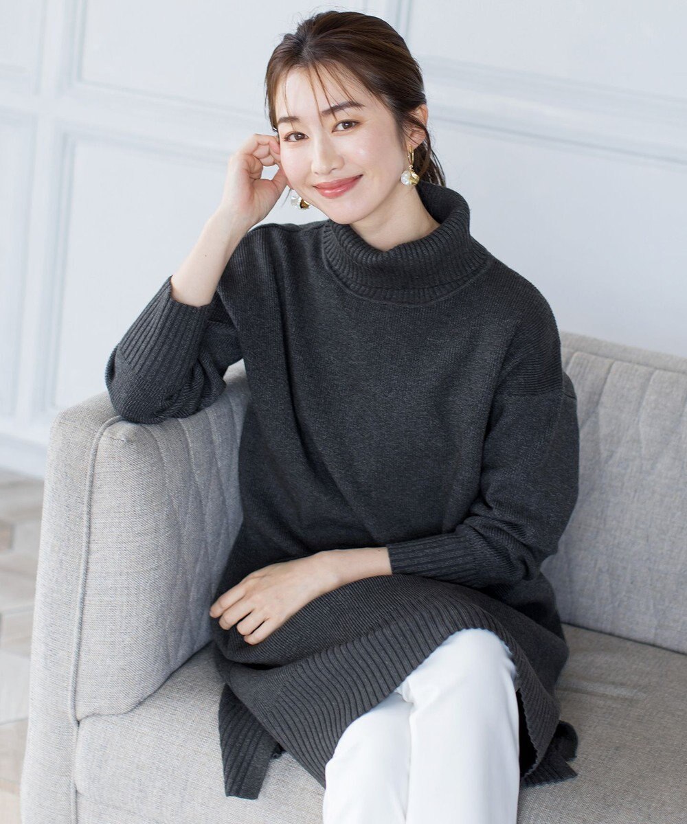 Tiaclasse 【洗える】華のあるニットタートルワンピース 