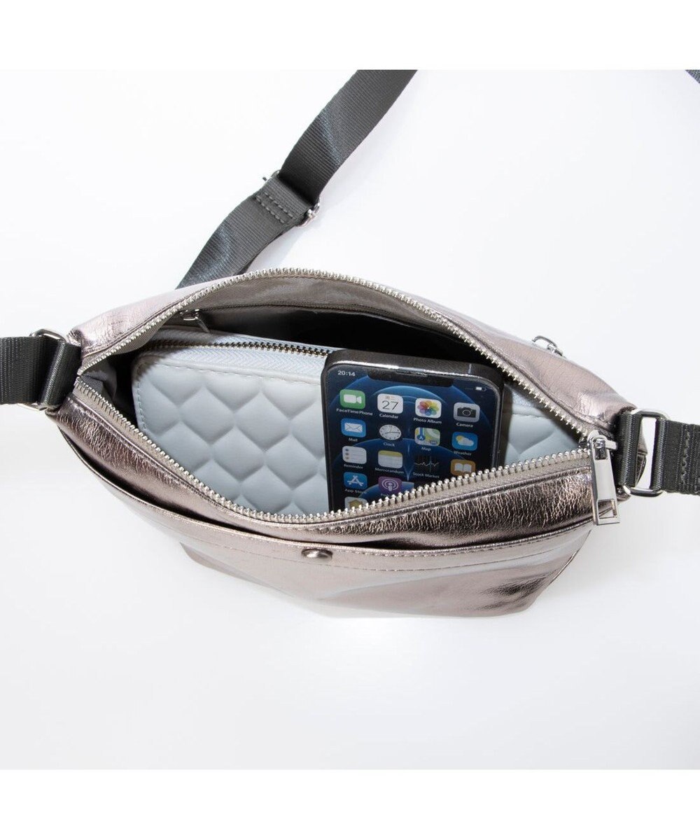 UNBILLION カシュカシュ cachecache / メタリック舟型ショルダー 