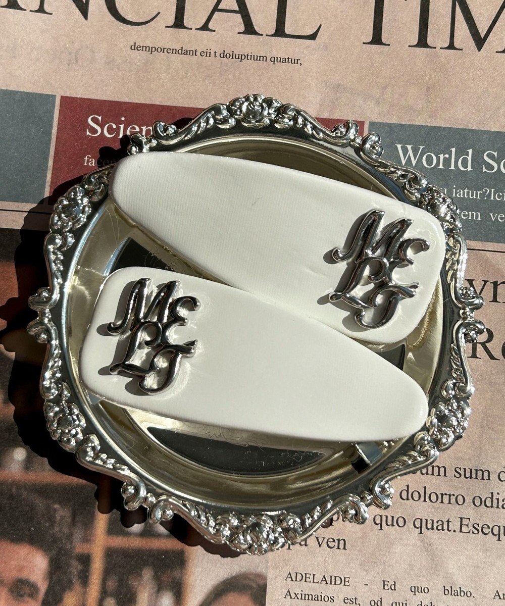 WEGO Lメタルロゴパテッドバレッタ 