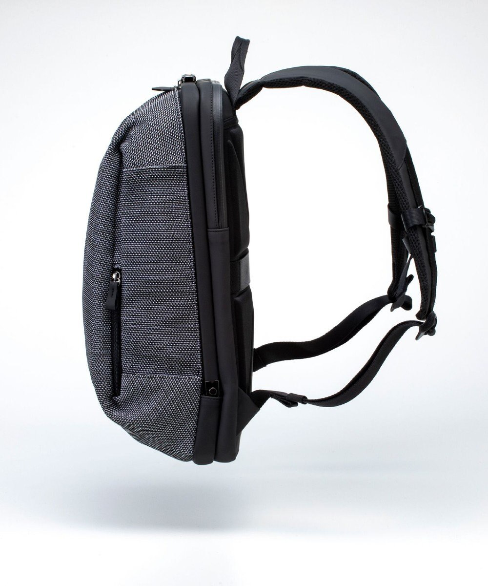 Atelier nuu Tondo fit ダレスバッグパック 