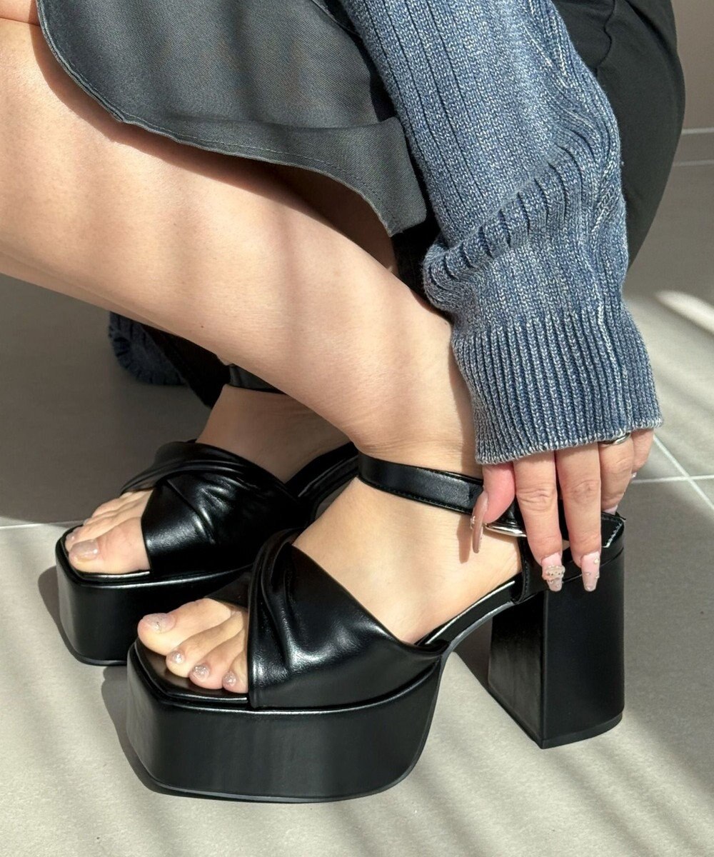 WEGO ストーム付きクロスヒールサンダル 