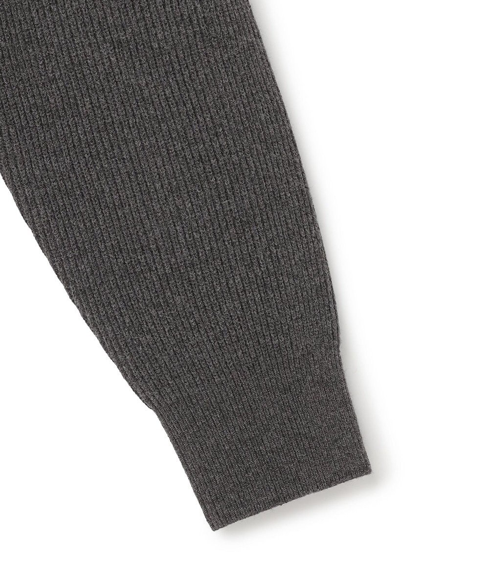 J.PRESS MEN 温かさと軽さの快適素材【ストレッチ / イージーケア】【FLEX YARN】片畔クルーネック ニット 