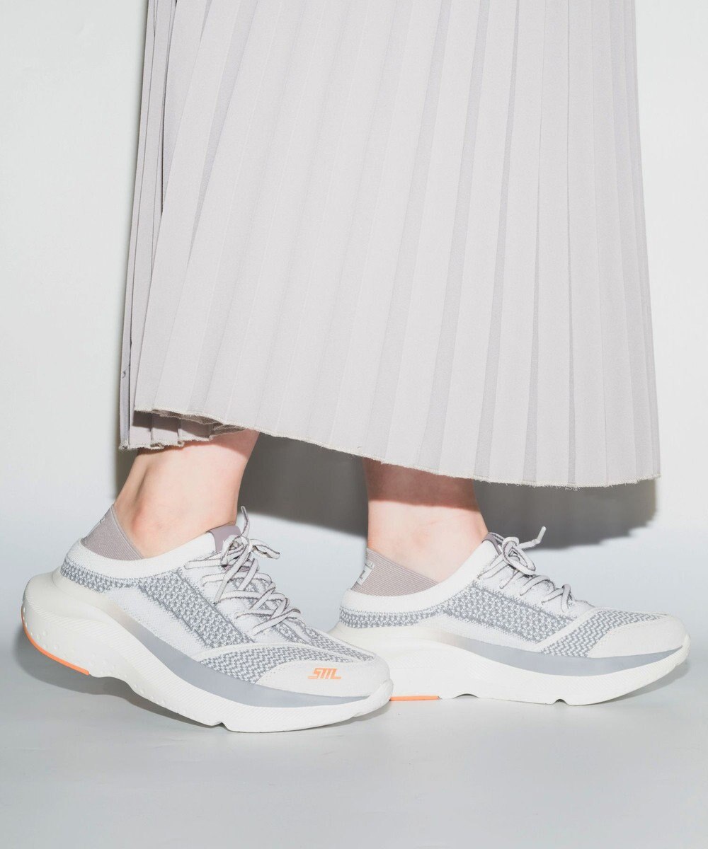 STEVE MADDEN ELEVATE 3 パフォーマンススニーカー 