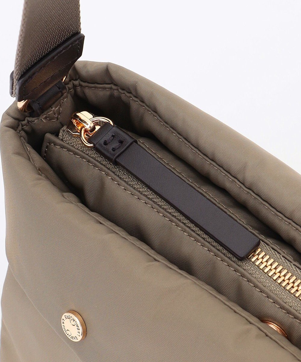 LA BAGAGERIE ダブルフロントポケットショルダー 