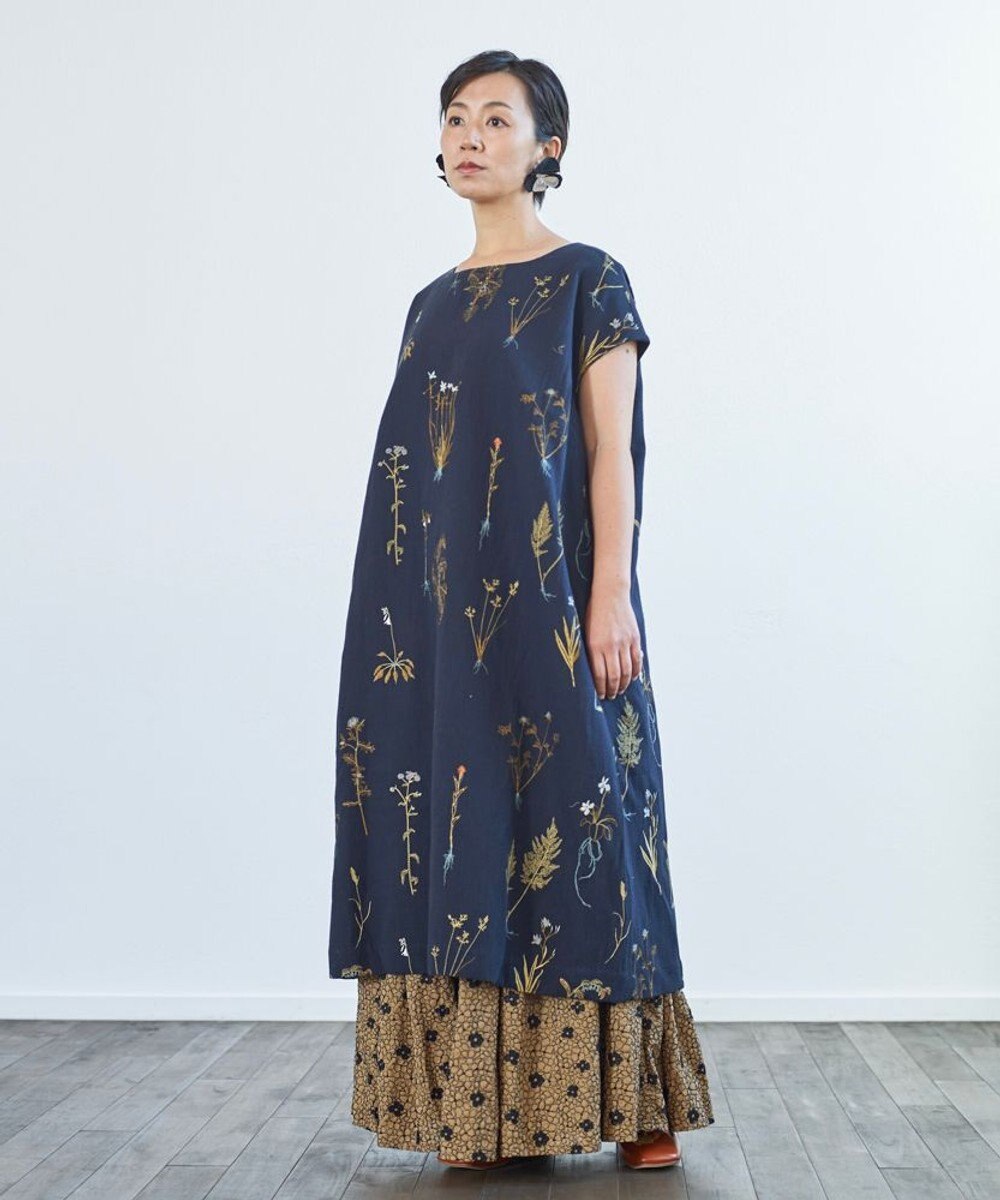 muuc ボタニカル刺繍のワンピースドレス 