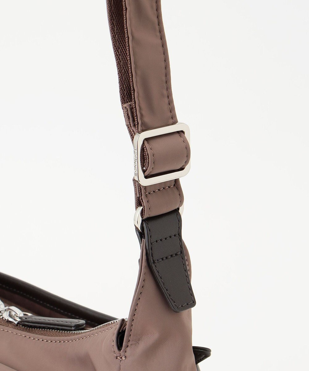 Y'SACCS ミリタリーフラップミニショルダー 