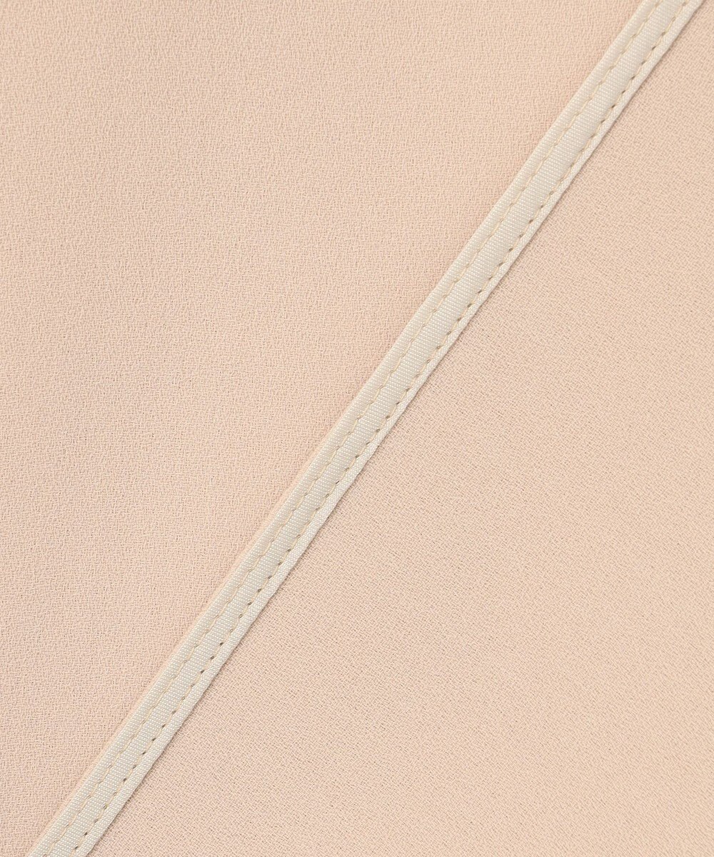 BEIGE， 【WEB限定・洗える】CLARION / ゴールド釦クルーネックブラウス 