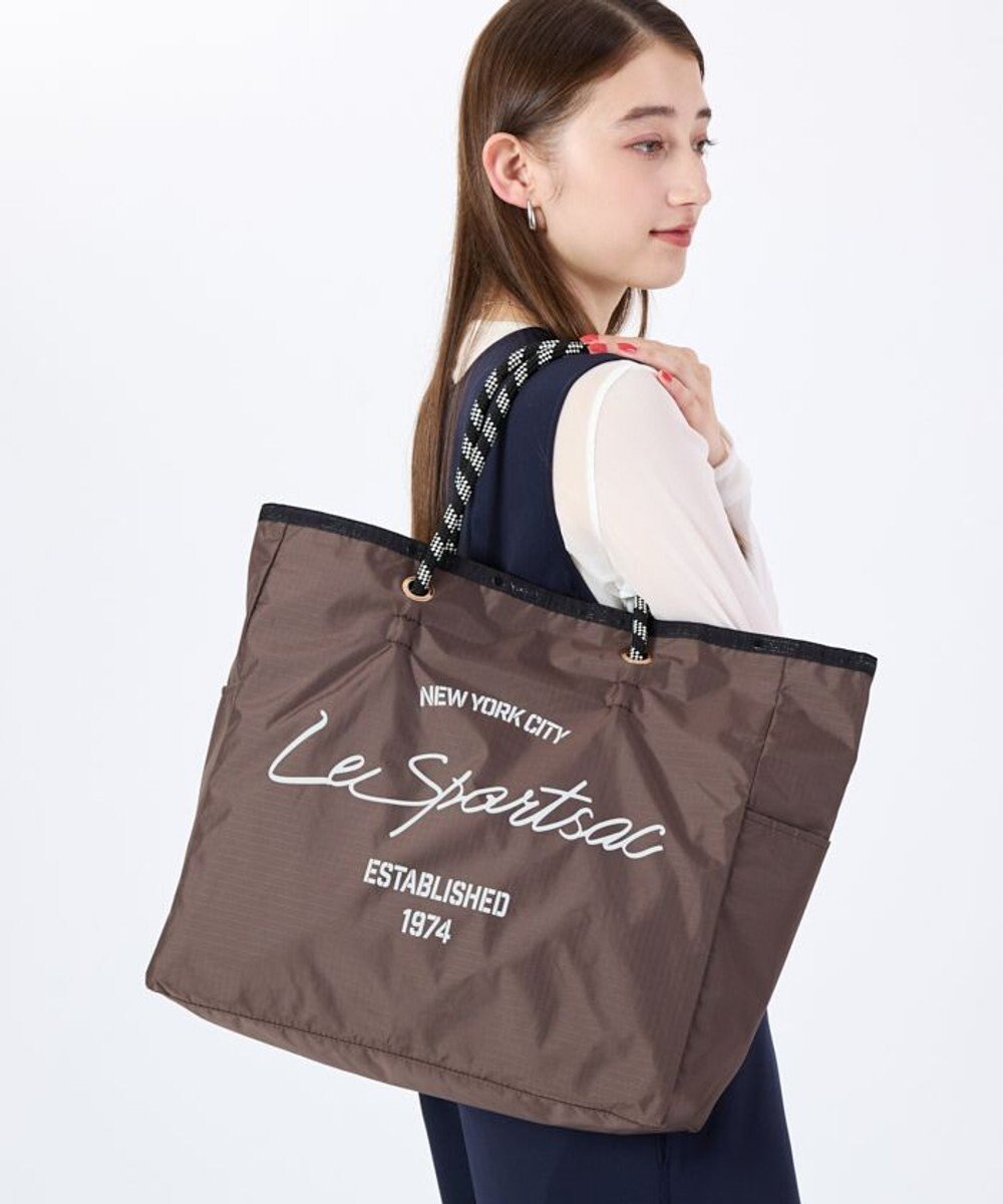 LeSportsac LARGE 2 WAY TOTE/2ウェイチョコレート/ブラックシャイン 