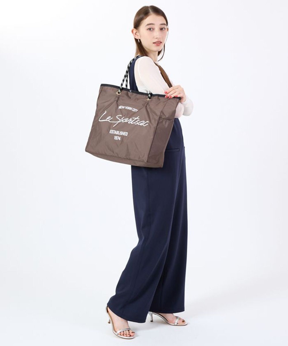 LeSportsac LARGE 2 WAY TOTE/2ウェイチョコレート/ブラックシャイン 