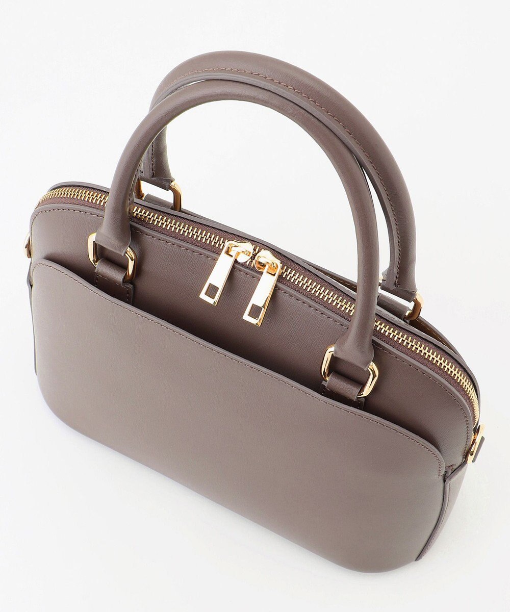 自由区 【MILOS】レザーポケット バッグ 