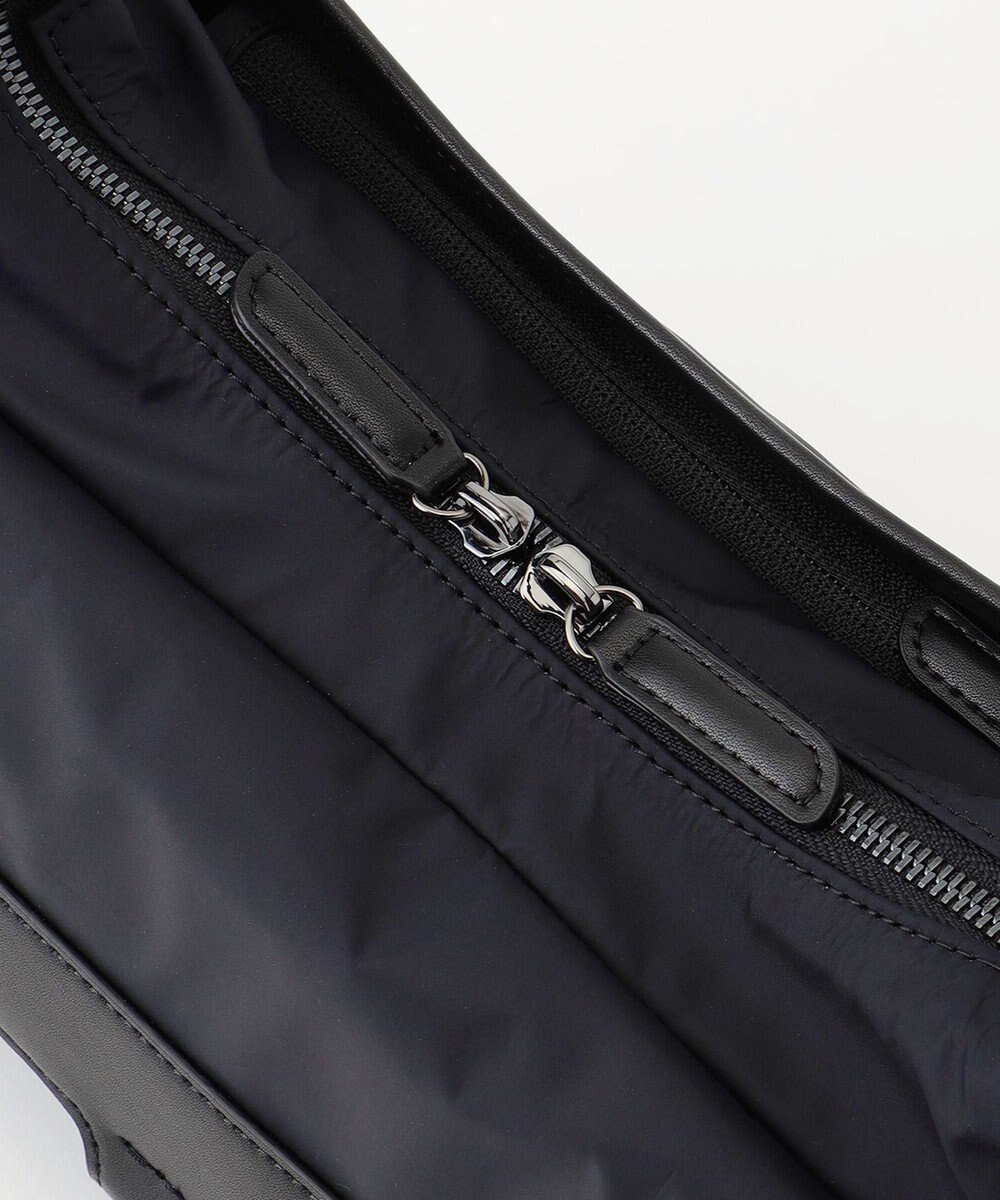 Y'SACCS ミリタリーフラップミニショルダー 