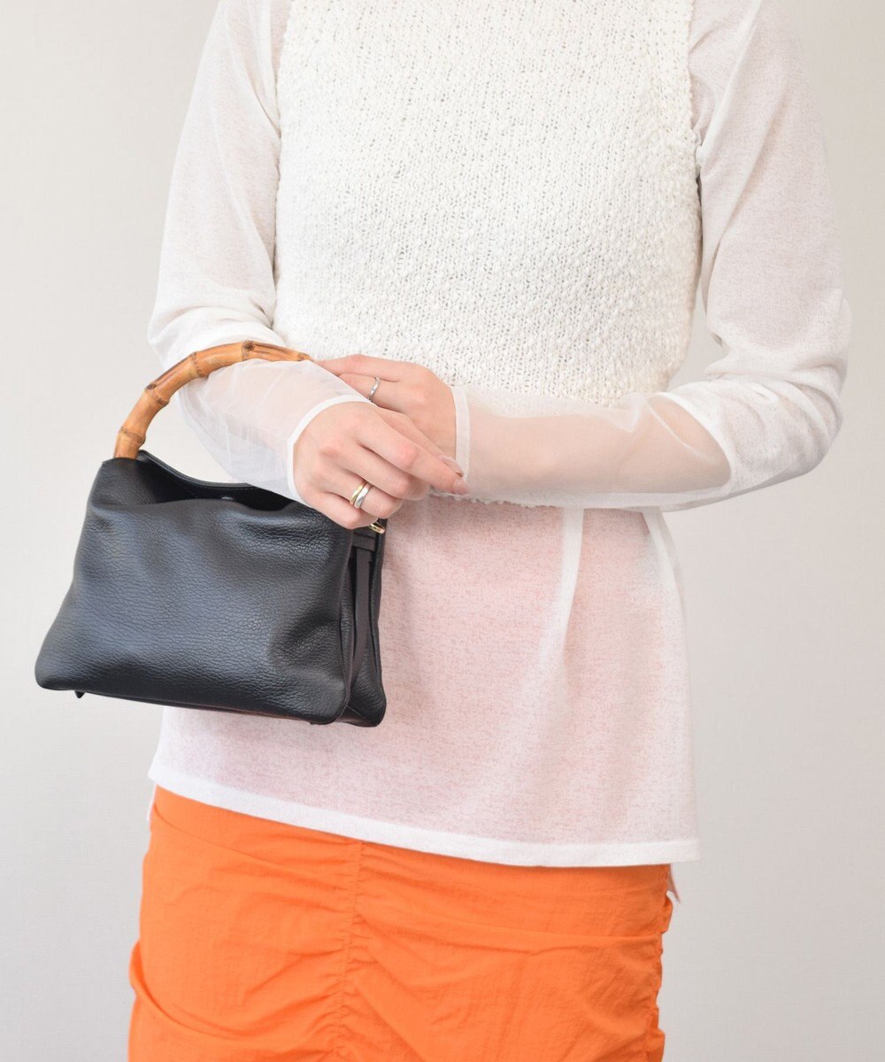 INTER-CHAUSSURES 【LORISTELLA】バンブーハンドルソフトレザーハンドバッグ 